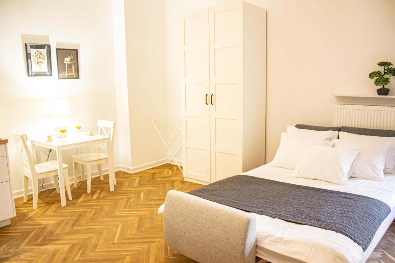 Mieszkanie W Sercu Warszawy Warszawa Exteriör bild